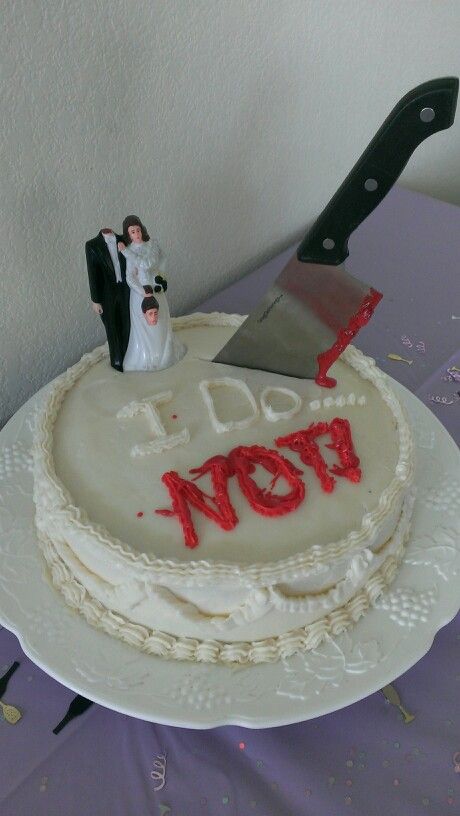 Some Divorce themed cakes / Divorce cake ideas