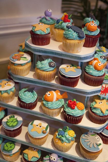 Under the ocean themed cakes