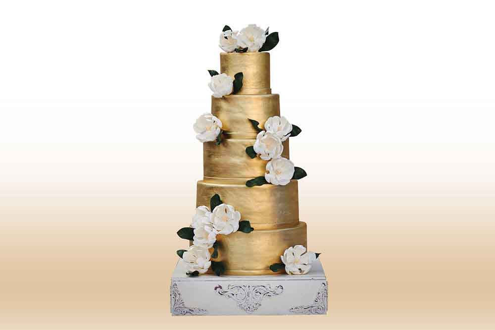 golden wedding cakes to order