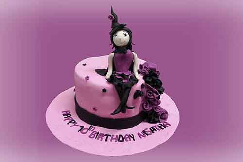 customised cake for girl