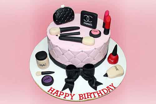 customized cakes for girls