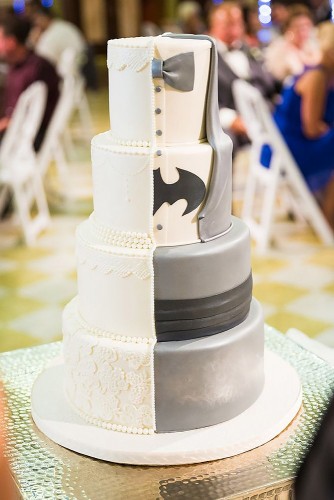 wedding-cakes-pictures-trevor-and-allison-photography-334x500