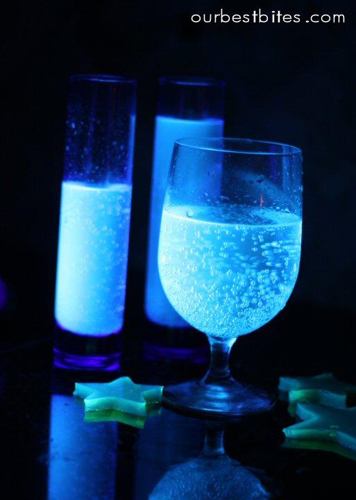 2-kids-party-drinks-glowing-tonic-idea