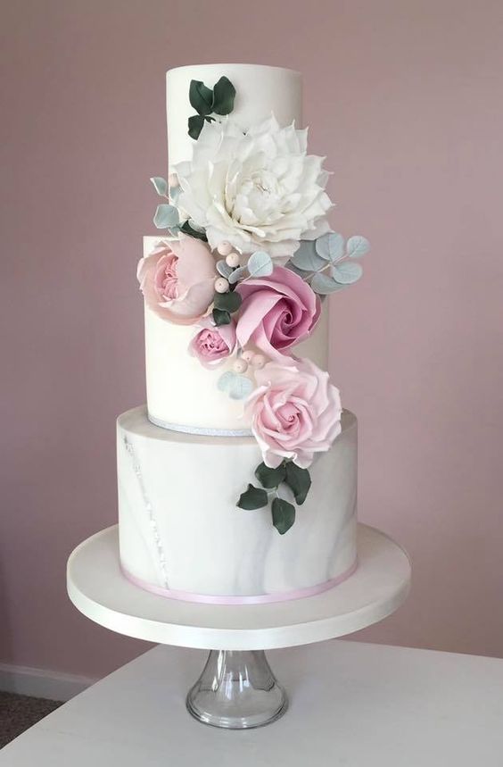 wedding-cakes-15-02172017-km