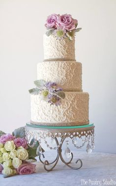 wedding-cakes-17-02162017-km